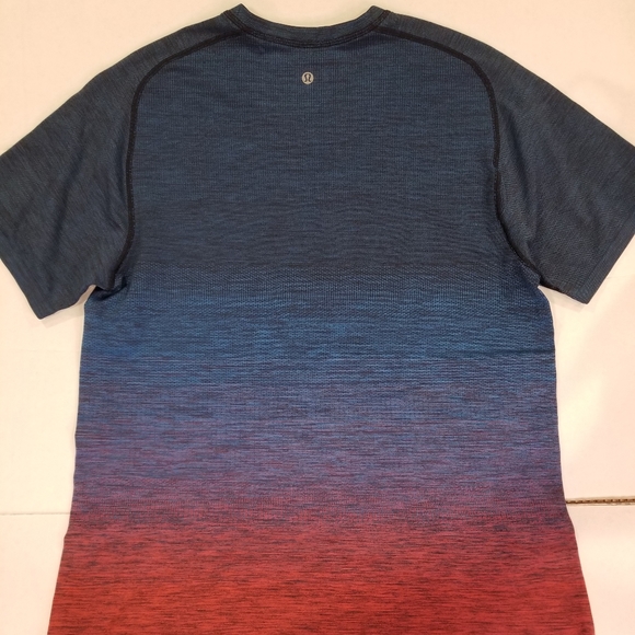 Lululemon Metal Vent Tech Short Sleeve V-Neck T-Shirt Large L Blue Red Gradient - Picture 4 of 8